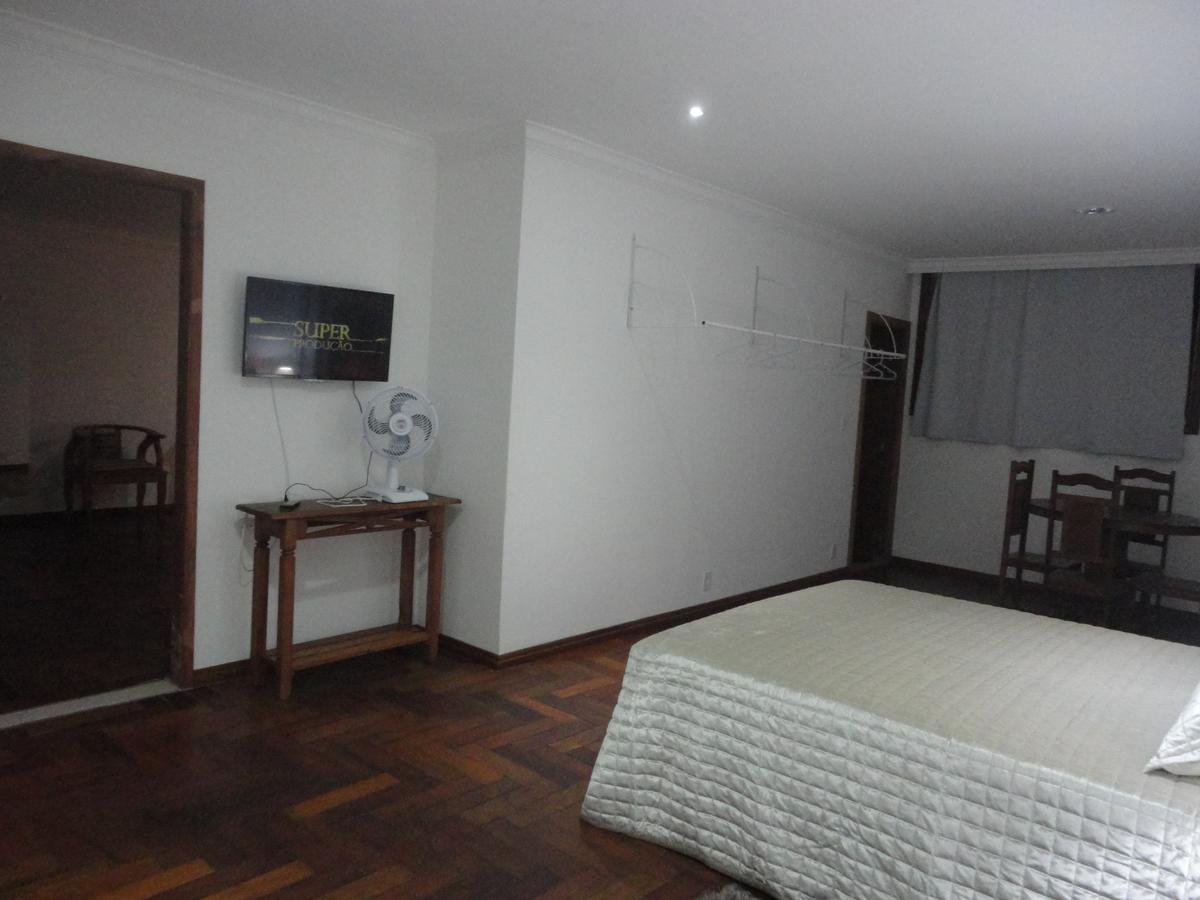Hospedaria Casa Real Santa Cruz de Minas Exteriör bild